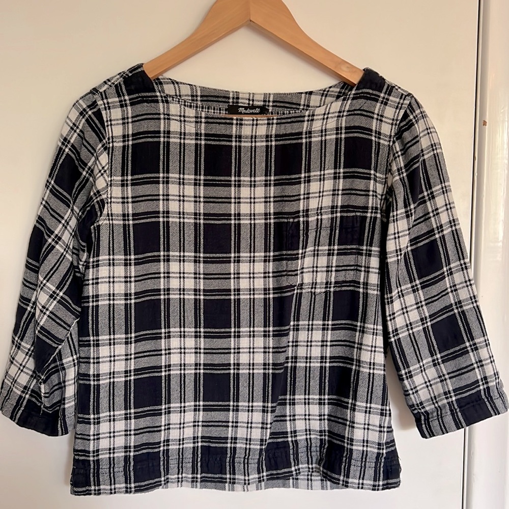 Madewell top. 3/4 length sleeves.
